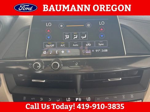Used 2023 Cadillac CT4 Luxury w/ Cold Weather Package AWD/4WD image 12