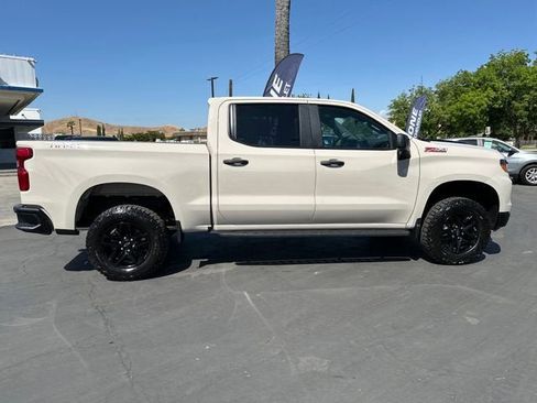 New 2026 Chevrolet Silverado 1500 Custom Trail Boss AWD/4WD image 9