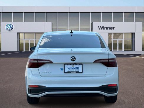 Used 2023 Volkswagen Jetta Sport FWD image 4