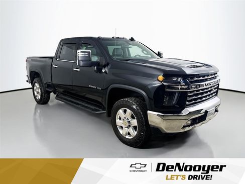 Used 2022 Chevrolet Silverado 2500 LTZ w/ LTZ Convenience Package image 1