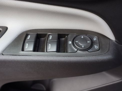 Used 2024 Chevrolet Equinox LS w/ LS Convenience Package FWD image 14