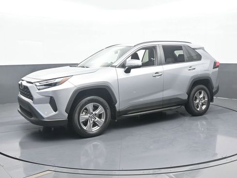 Used 2023 Toyota RAV4 XLE image 2