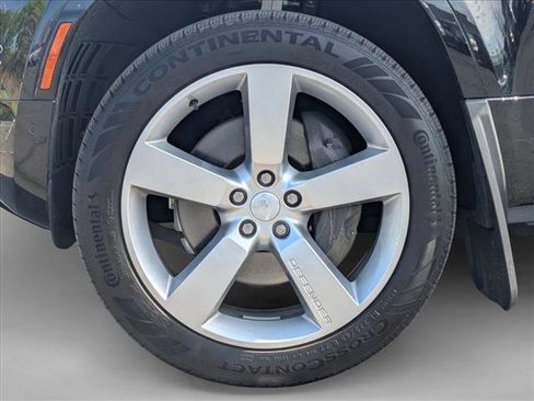 Used 2023 Land Rover Defender 130 X-Dynamic SE AWD/4WD image 26
