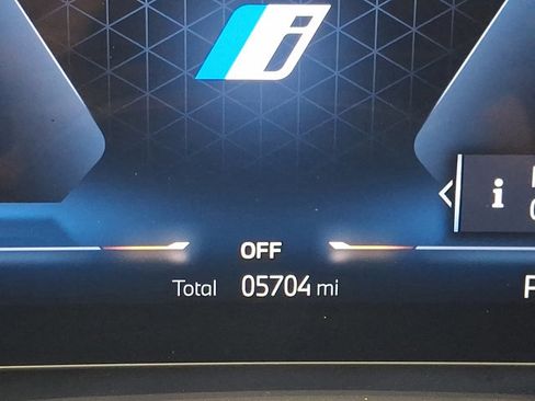 Certified 2025 BMW iX xDrive50 image 22