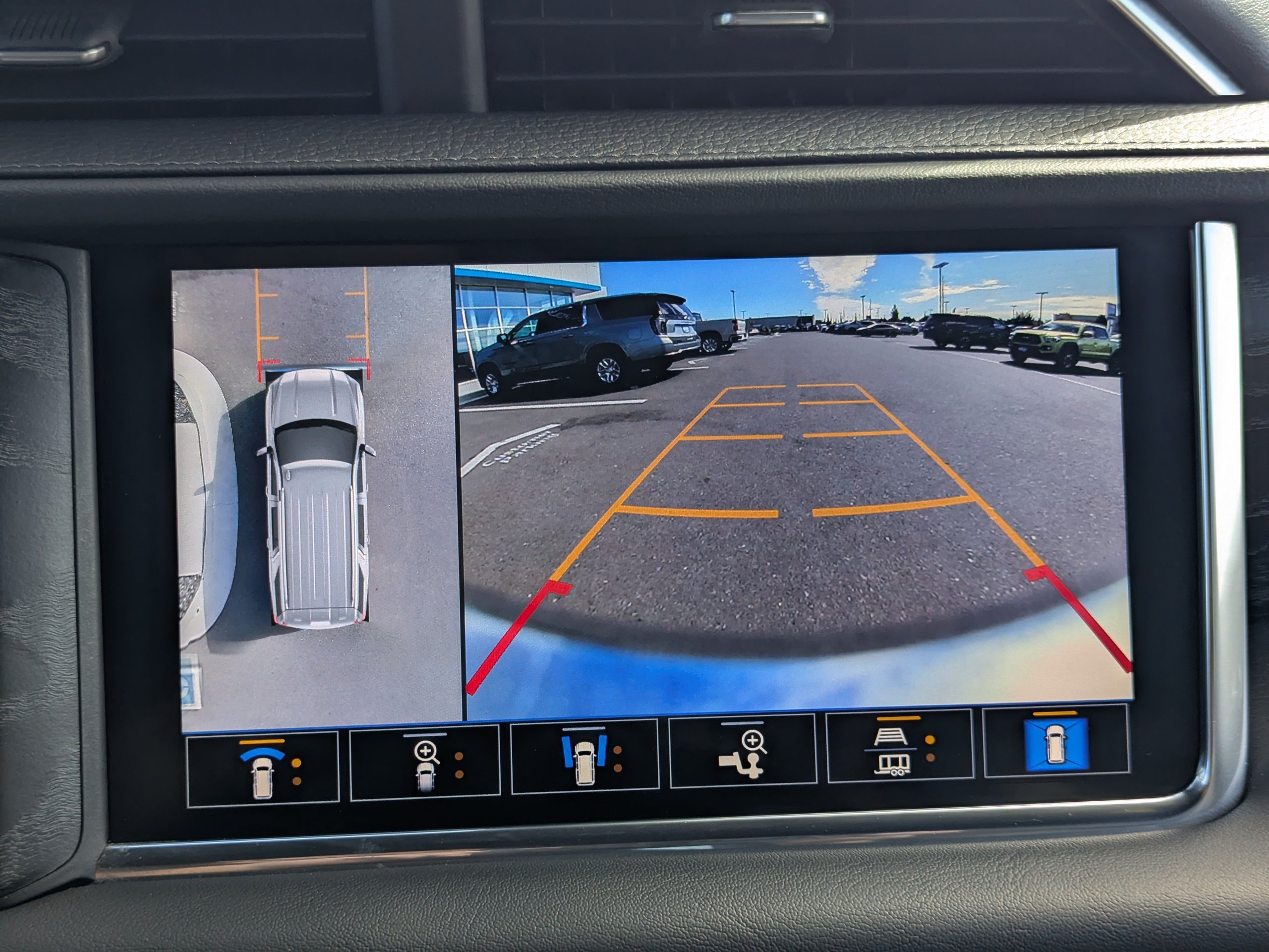 Certified 2021 GMC Yukon Denali AWD/4WD image 24