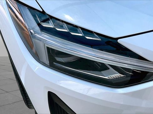 Used 2022 Polestar Polestar 2 w/ Plus Package AWD/4WD image 26