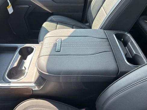 New 2025 Chevrolet Silverado 2500 High Country w/ High Country Premium Package AWD/4WD image 42