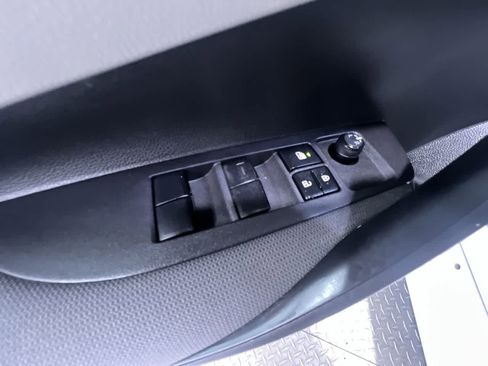 Used 2024 Toyota Corolla LE w/ LE Convenience Package image 12