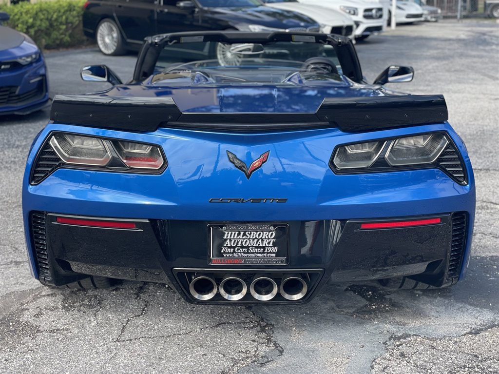 Used 2016 Chevrolet Corvette Z06 w/ 3LZ Preferred Equipment Group RWD image 19