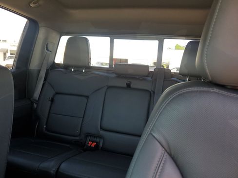 Used 2022 Chevrolet Silverado 1500 LTZ AWD/4WD image 27