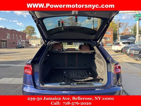 Used 2021 Audi Q8 Premium Plus w/ Premium Plus Package image 21