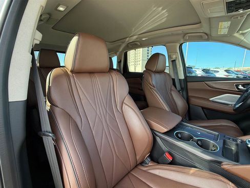 Certified 2025 Acura MDX w/ Advance Package image 14
