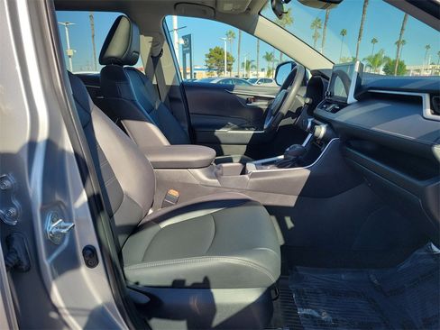 Used 2025 Toyota RAV4 XLE Premium image 16
