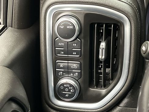 Certified 2022 GMC Sierra 1500 Denali w/ Denali Premium Package AWD/4WD image 19