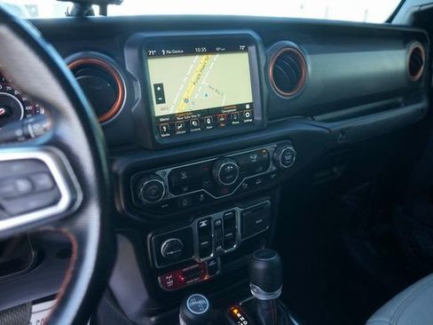 Used 2021 Jeep Gladiator Mojave image 25