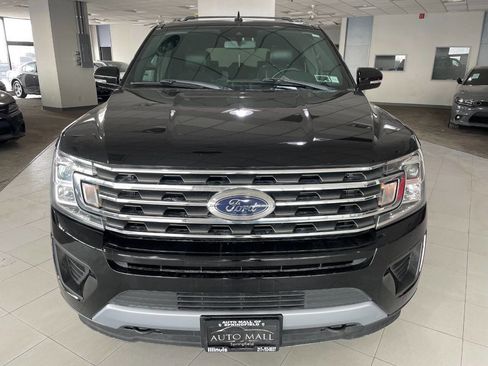 Used 2020 Ford Expedition XLT w/ Equipment Group 202A image 2