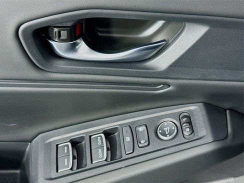 Used 2025 Honda Accord SE image 28