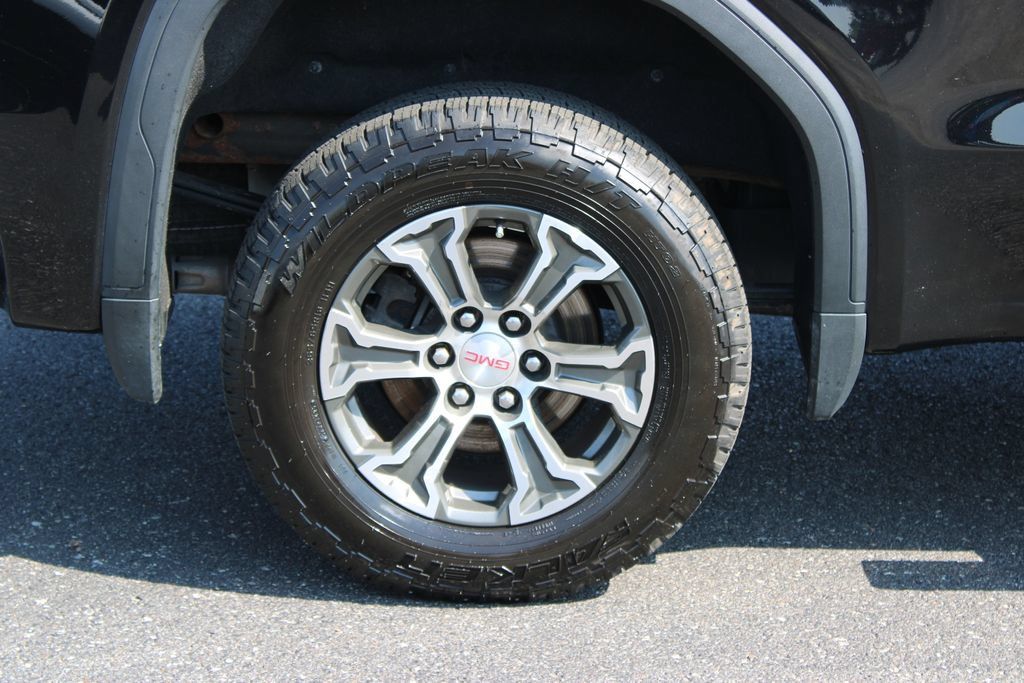 Used 2020 GMC Sierra 1500 SLT w/ SLT Convenience Package AWD/4WD image 13