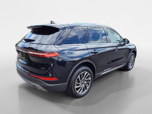 Used 2022 Lincoln Corsair AWD w/ Equipment Group 101A image 7