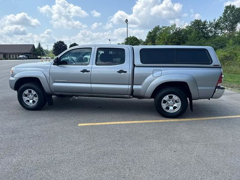 Used 2014 Toyota Tacoma 4x4 Double Cab image 10