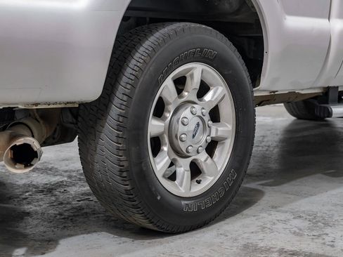 Used 2016 Ford F250 Lariat w/ Lariat Interior Package image 56