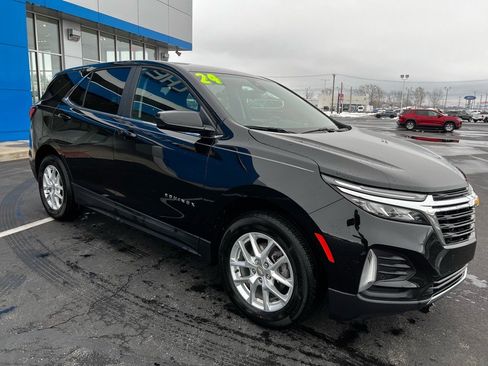 Used 2024 Chevrolet Equinox LT FWD image 5