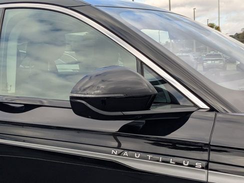 New 2026 Lincoln Nautilus Premier w/ Equipment Group 102A AWD/4WD image 12