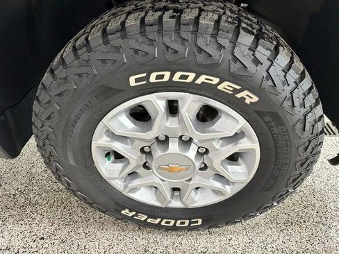 Used 2021 Chevrolet Silverado 2500 LTZ image 10