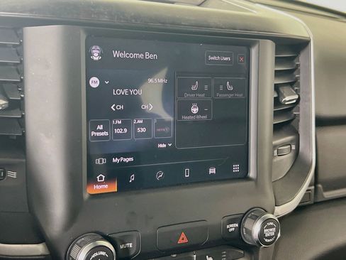 Used 2022 RAM 1500 Big Horn AWD/4WD image 14