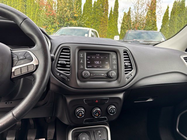 Used 2018 Jeep Compass Sport AWD/4WD image 20