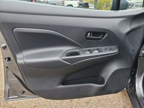 New 2025 Nissan Versa S w/ Trunk Package image 17