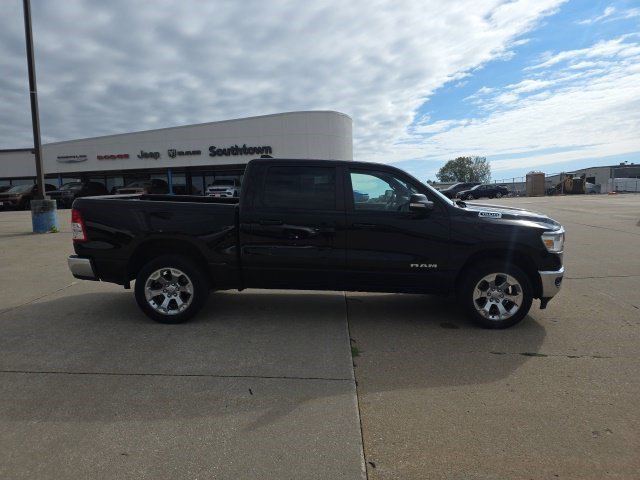 Used 2022 RAM 1500 Big Horn AWD/4WD image 9