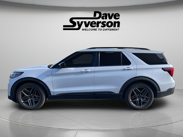 Used 2026 Ford Explorer ST w/ Sun And Sound Package AWD/4WD image 7