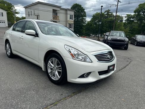 Used 2013 INFINITI G37 x Sedan w/ Premium Pkg AWD/4WD image 6