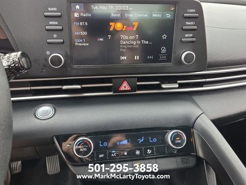 Used 2023 Hyundai Elantra SEL FWD image 17