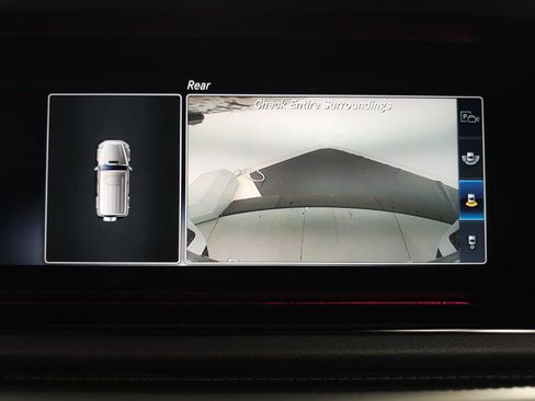 Certified 2022 Mercedes-Benz G 550 w/ Exclusive Interior Package image 18
