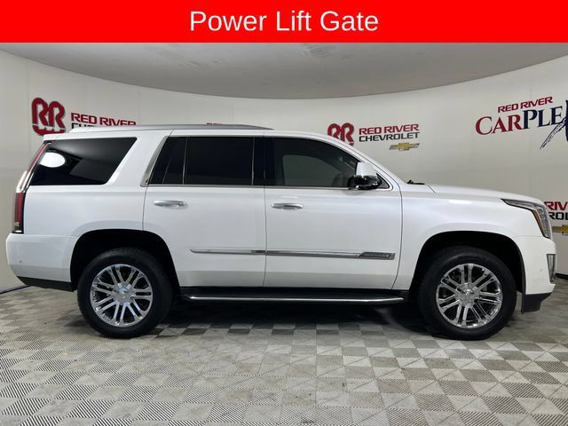 Used 2018 Cadillac Escalade 2WD image 10