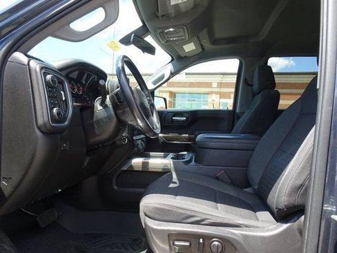 Used 2021 Chevrolet Silverado 1500 LT Trail Boss w/ Bed Protection Package AWD/4WD image 12
