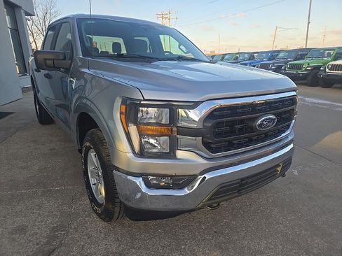 Used 2023 Ford F150 XLT image 15