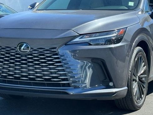 Used 2024 Lexus RX 350h w/ Convenience Package AWD/4WD image 2