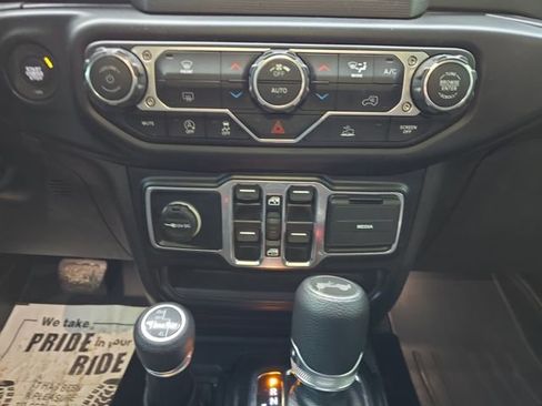 Used 2021 Jeep Wrangler Unlimited Sport S image 16