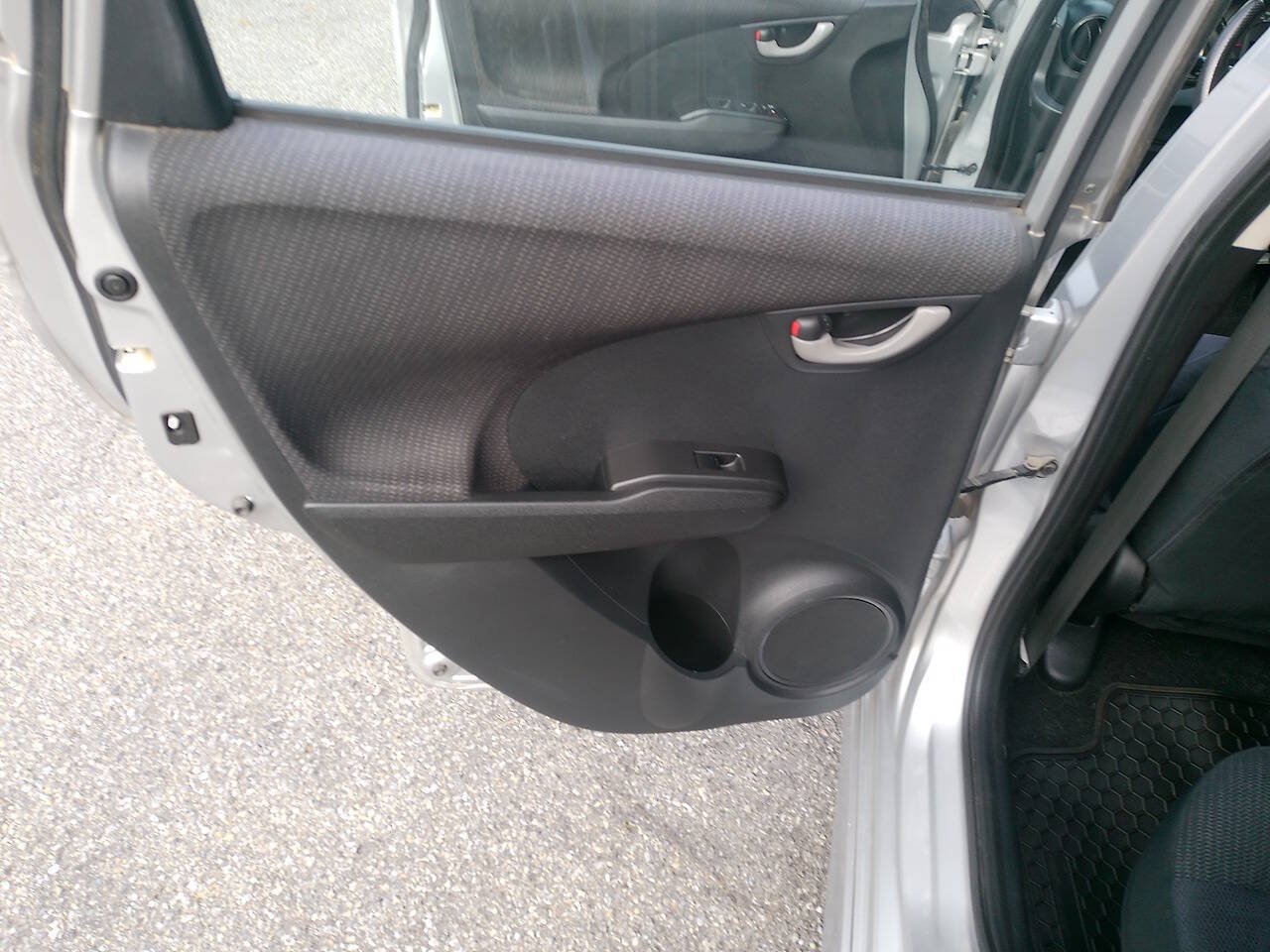 Used 2012 Honda Fit Sport image 17