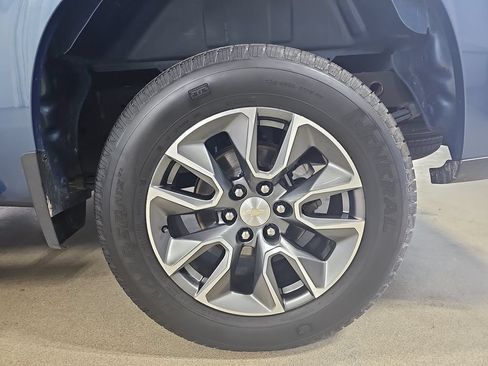 Certified 2024 Chevrolet Silverado 1500 LT AWD/4WD image 38
