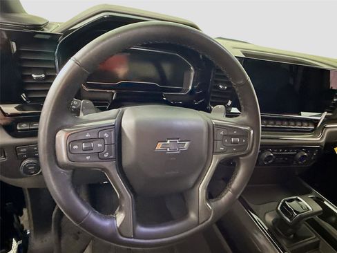 Used 2025 Chevrolet Silverado 1500 ZR2 w/ Technology Package image 5