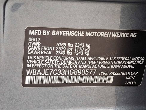 Used 2017 BMW 540i xDrive image 27