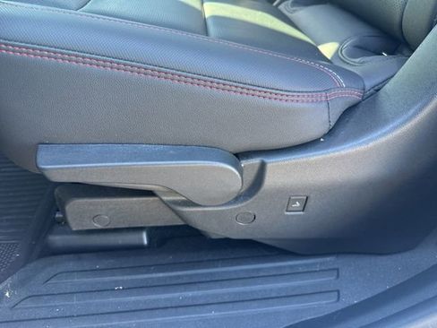 Used 2024 Chevrolet Traverse RS w/ LPO, Floor Liner Package image 30