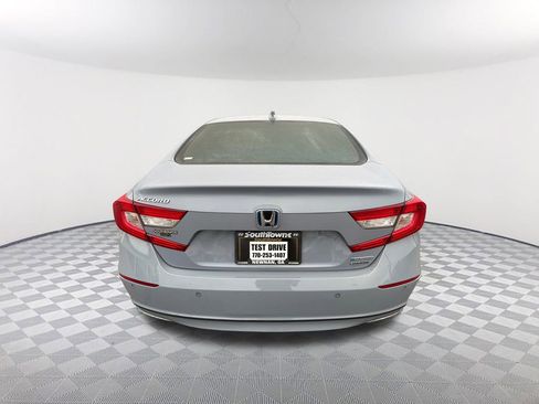 Used 2022 Honda Accord Touring image 6