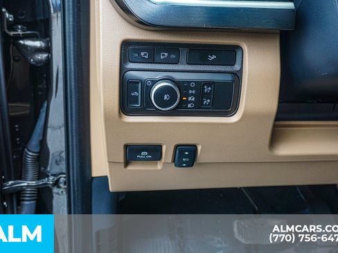 Used 2024 Ford F250 Lariat w/ Sport Appearance Package AWD/4WD image 38