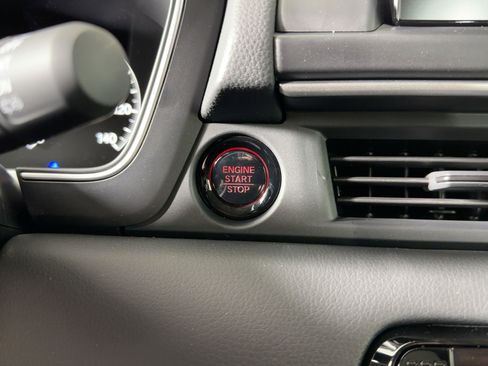 New 2025 Honda Pilot EX-L image 25