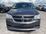 Used 2019 Dodge Grand Caravan SE w/ UConnect Hands-Free Group image 2